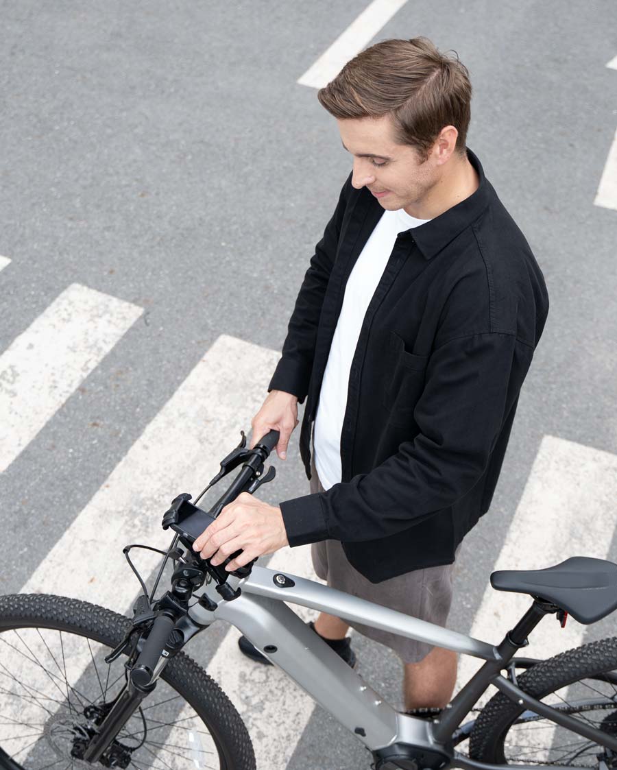 Bike Phone Holder, Handlebar Clam for Motorcycle, E-bike, Scooter, One Hand Operation Bicycle Mount for iPhone 16, 15, 14, 13 Pro Max, X, XS, Google phone and Android device 4.7"- 6.8" Cell Phones