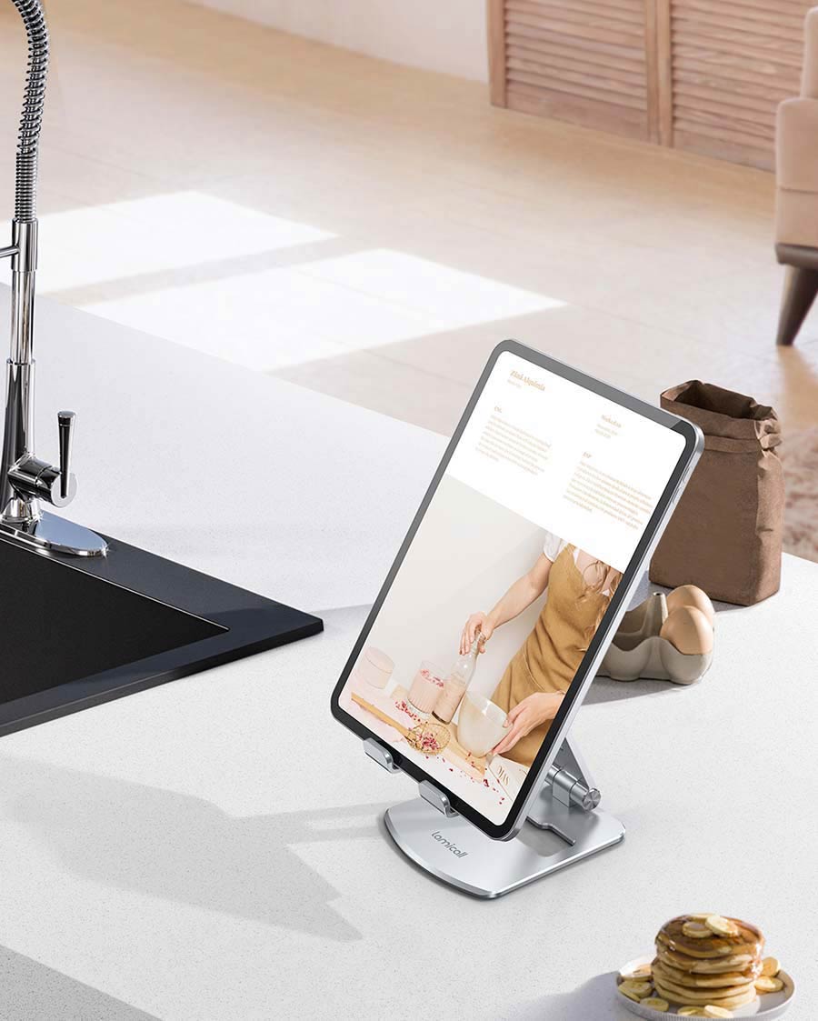 iPad Stand Swivel,Aluminum Portable 360°Rotating Tablet iPad Stand Holder  for Desk,Business,Kitchen,Desktop - Black 